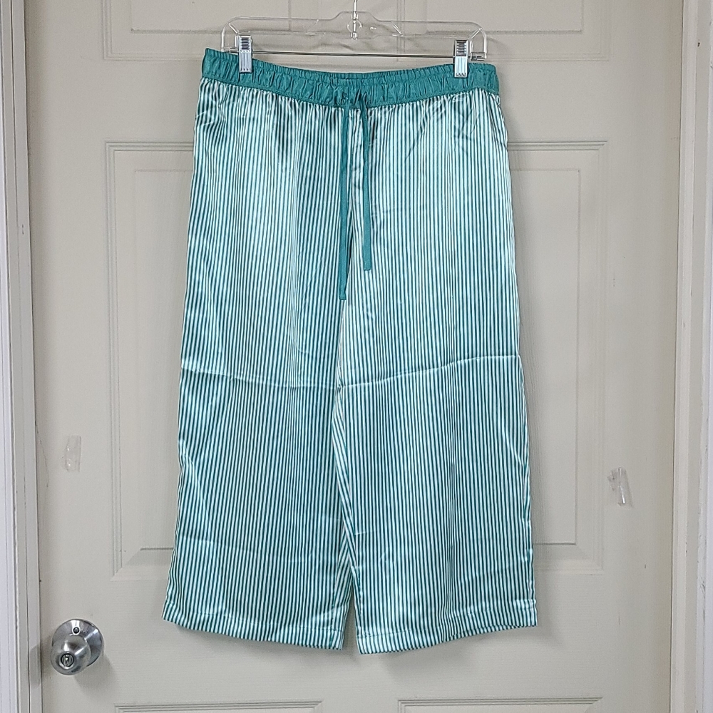 Jasmine and Ginger pajama pants